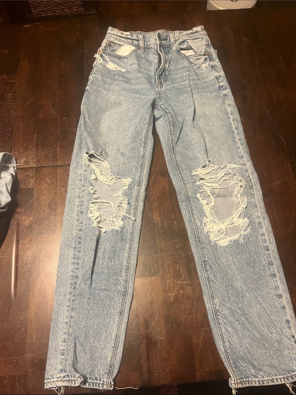 American Eagle Outfitters Light Blue Distressed Straight Leg Jeans